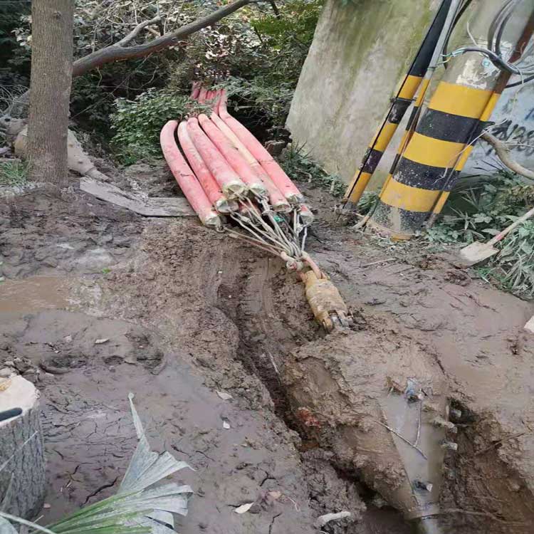 潜江沙土拖拉管